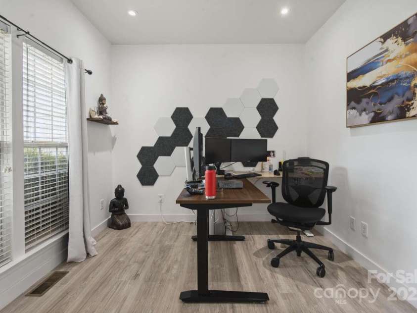 9954 Mitchell Glen Drive, Charlotte, NC 28277.  MLS# CAR4273008, YatesRealty ID 24463. 