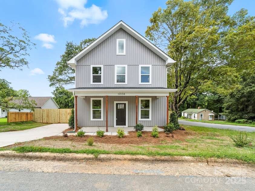 1008 Wilmouth Street, Shelby, NC 28021.  MLS# CAR4331809, YatesRealty ID 24464. Welcome to 1008 Wilmouth Street Shelby NC