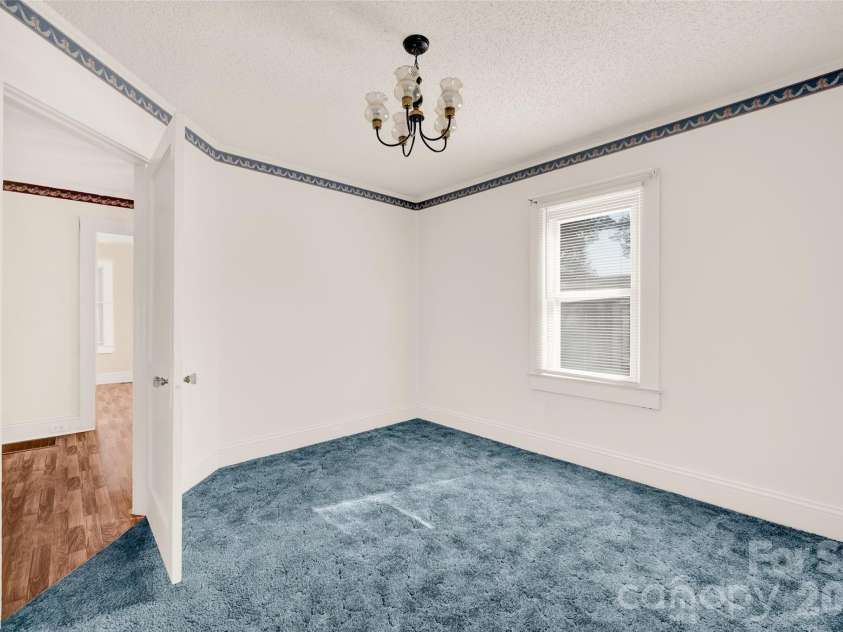 320 Cook Street, Mooresville, NC 28115.  MLS# CAR4382222, YatesRealty ID 24464. 
