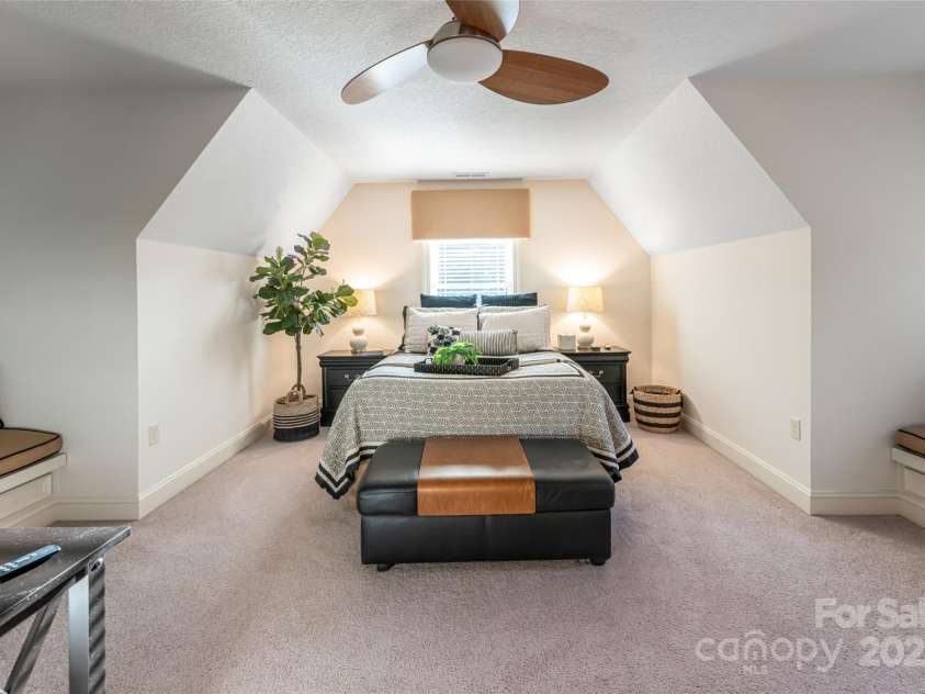 300 White Pine Drive, Hendersonville, NC 28739.  MLS# CAR4276487, YatesRealty ID 24466. 