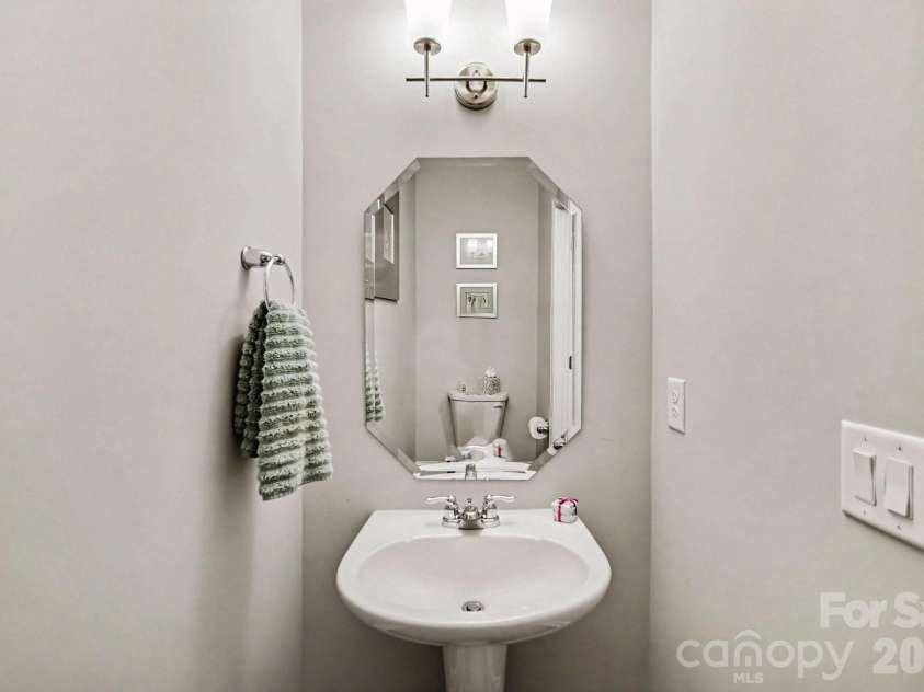 3100 Winged Teal Court, Belmont, NC 28012.  MLS# CAR4380600, YatesRealty ID 24466. 