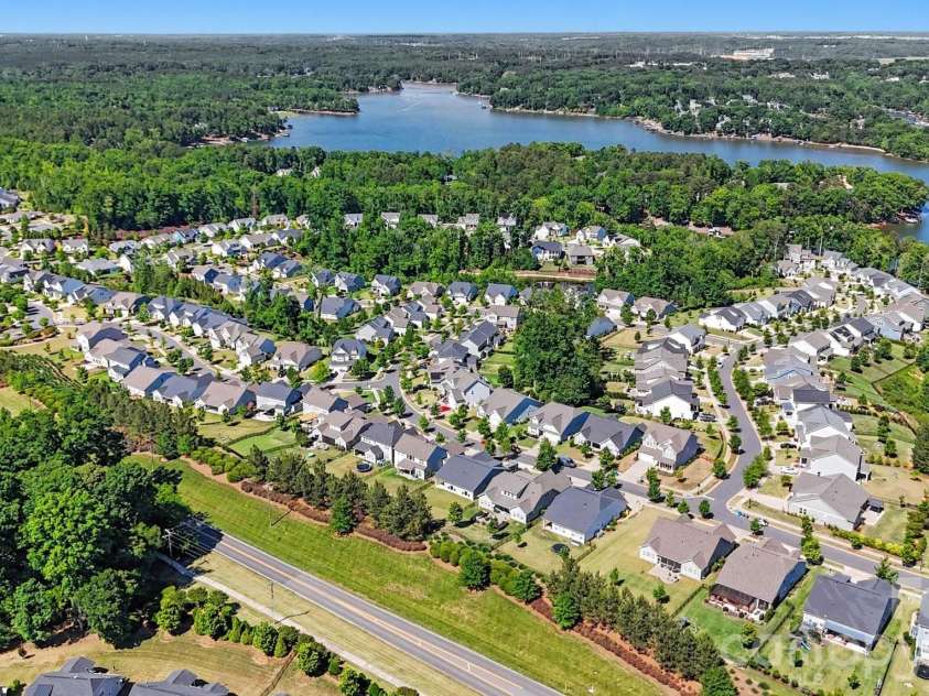 3100 Winged Teal Court, Belmont, NC 28012.  MLS# CAR4380600, YatesRealty ID 24466. 