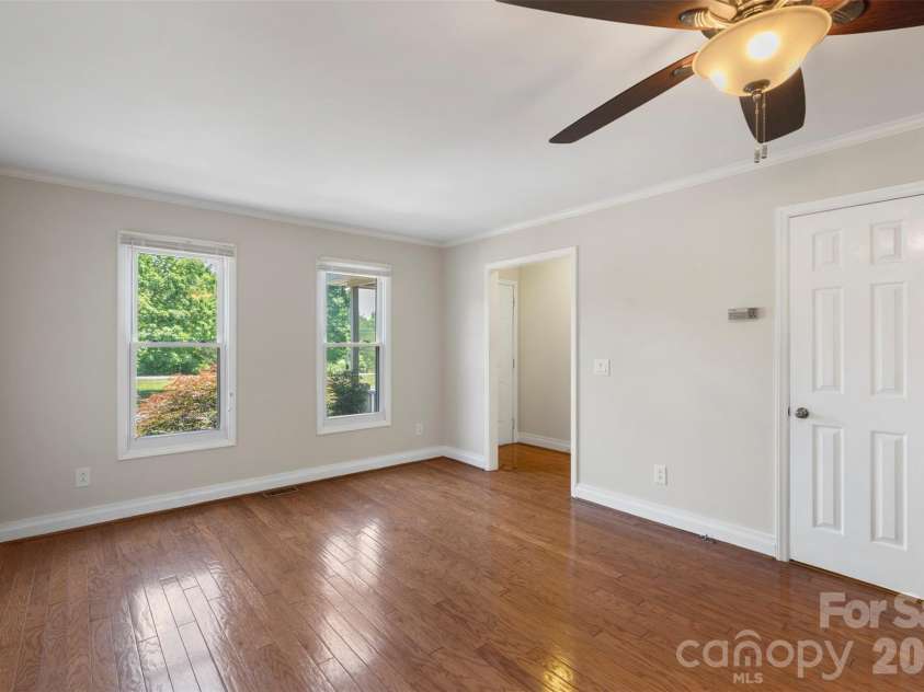 1152 Crestmont Drive, Concord, NC 28025.  MLS# CAR4384071, YatesRealty ID 24468. 