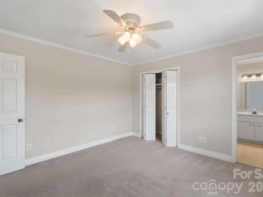 1152 Crestmont Drive, Concord, NC 28025.  MLS# CAR4384071, YatesRealty ID 24468. 