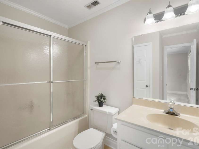 1152 Crestmont Drive, Concord, NC 28025.  MLS# CAR4384071, YatesRealty ID 24468. 