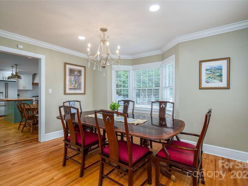 806 South Point Road, Belmont, NC 28012.  MLS# CAR4276797, YatesRealty ID 24468. 