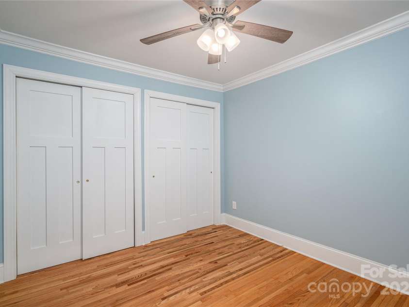 806 South Point Road, Belmont, NC 28012.  MLS# CAR4276797, YatesRealty ID 24468. 