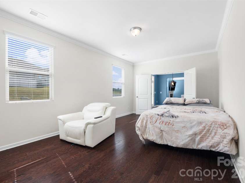 15234 Red Canoe Way, Charlotte, NC 28278.  MLS# CAR4310224, YatesRealty ID 2447. 