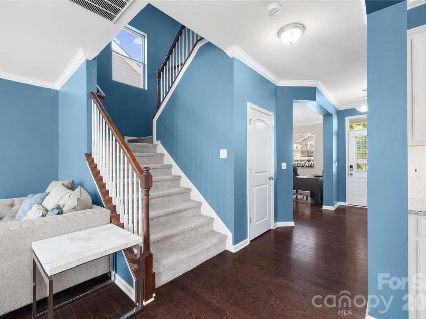 15234 Red Canoe Way, Charlotte, NC 28278.  MLS# CAR4310224, YatesRealty ID 2447. 