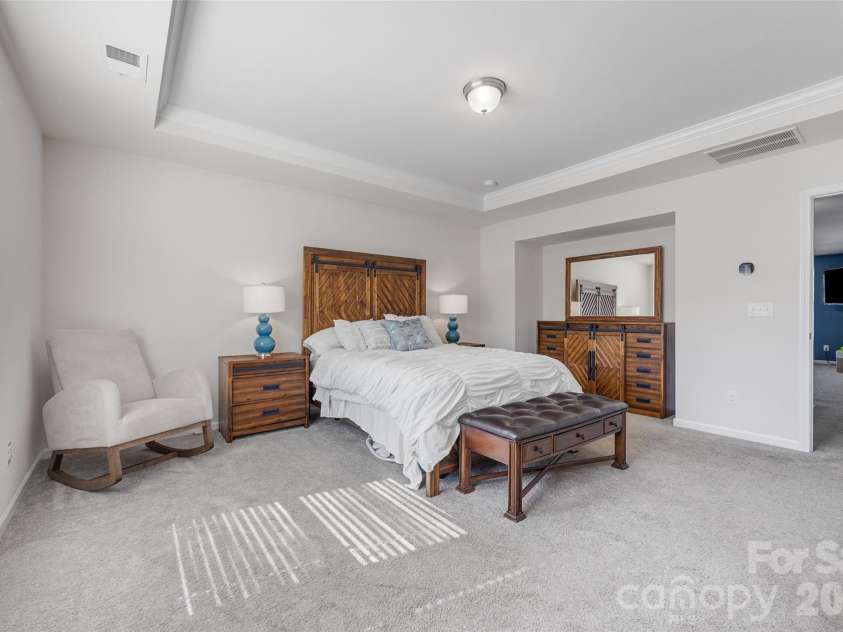 15234 Red Canoe Way, Charlotte, NC 28278.  MLS# CAR4310224, YatesRealty ID 2447. 