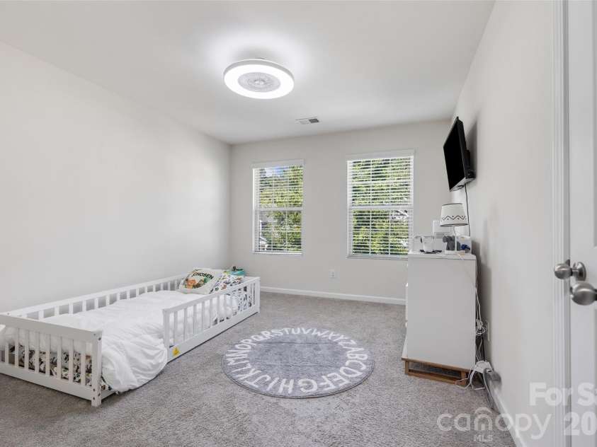 15234 Red Canoe Way, Charlotte, NC 28278.  MLS# CAR4310224, YatesRealty ID 2447. 