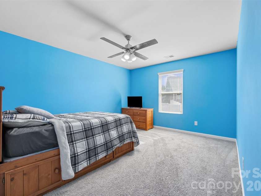 15234 Red Canoe Way, Charlotte, NC 28278.  MLS# CAR4310224, YatesRealty ID 2447. 