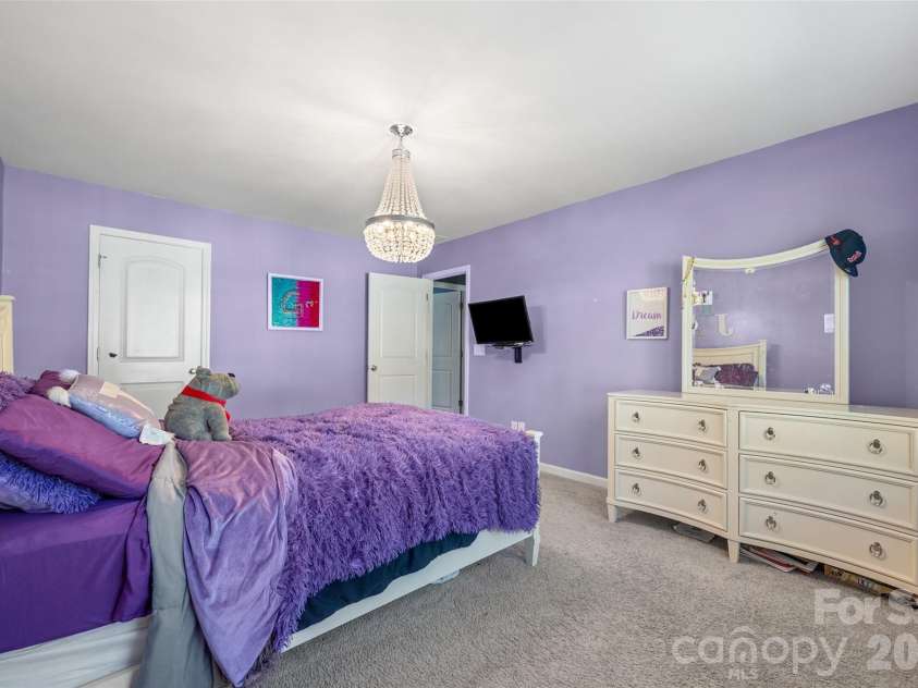 15234 Red Canoe Way, Charlotte, NC 28278.  MLS# CAR4310224, YatesRealty ID 2447. 