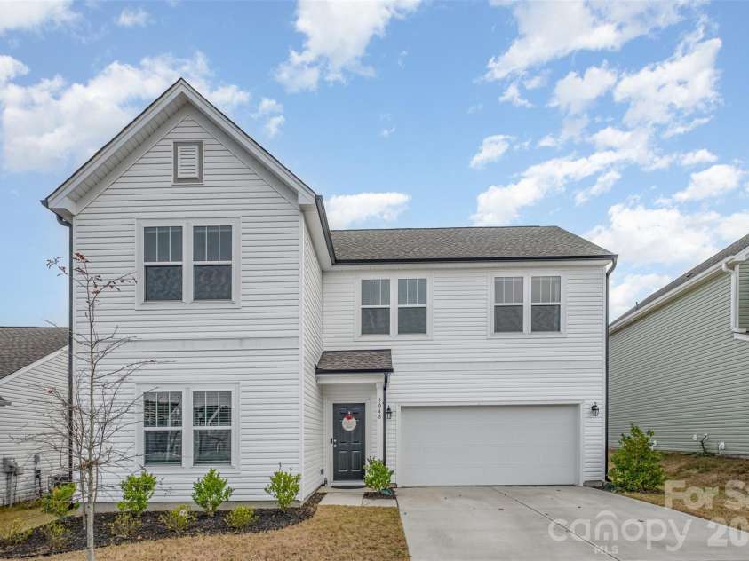 3048 Pinehills Way, Mount Holly, NC 28120.  MLS# CAR4322547, YatesRealty ID 2447. 