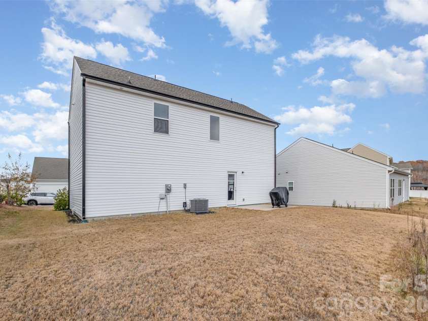 3048 Pinehills Way, Mount Holly, NC 28120.  MLS# CAR4322547, YatesRealty ID 2447. 