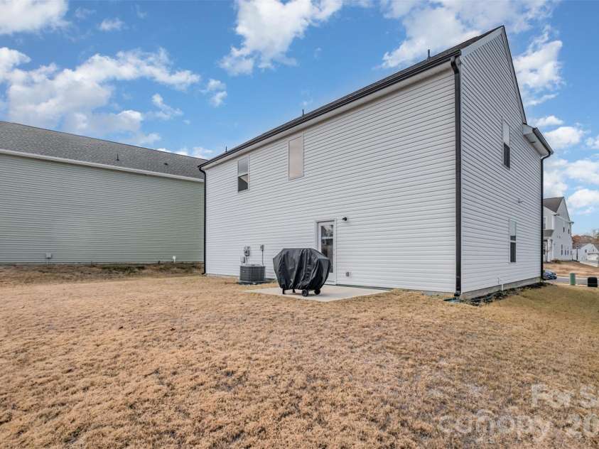3048 Pinehills Way, Mount Holly, NC 28120.  MLS# CAR4322547, YatesRealty ID 2447. 