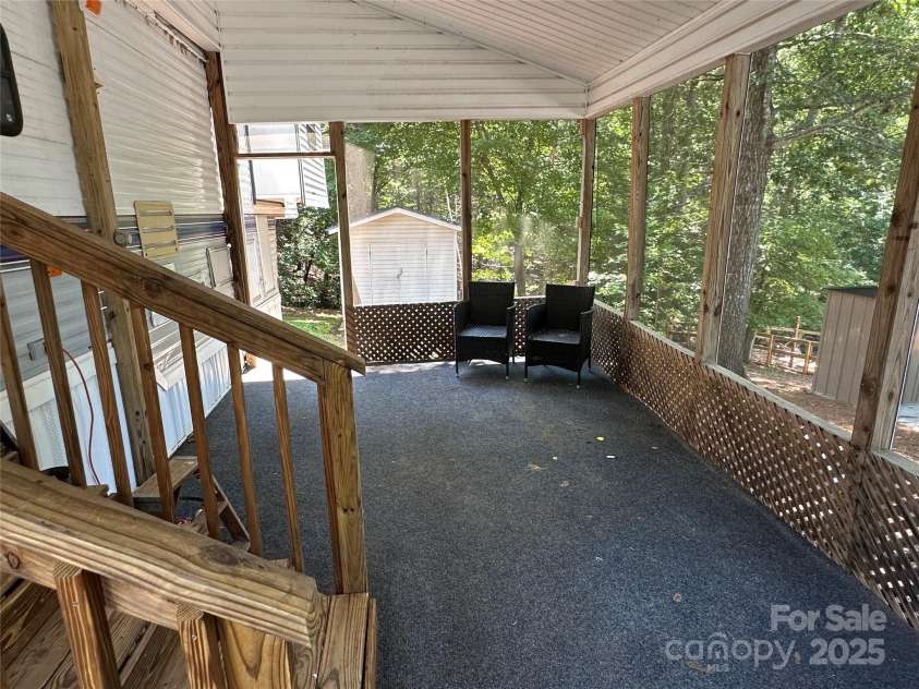 111 Deerfield Drive, New London, NC 28127.  MLS# CAR4276540, YatesRealty ID 24470. 