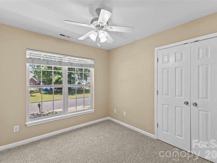 8119 Poplar Grove Circle, Waxhaw, NC 28173.  MLS# CAR4383969, YatesRealty ID 24470. 