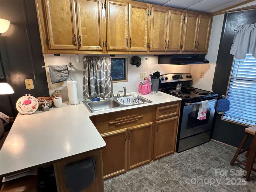 120 Clubhouse Drive Extension, New London, NC 28127.  MLS# CAR4277210, YatesRealty ID 24471. 