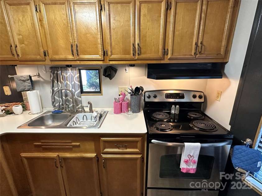 120 Clubhouse Drive Extension, New London, NC 28127.  MLS# CAR4277210, YatesRealty ID 24471. 