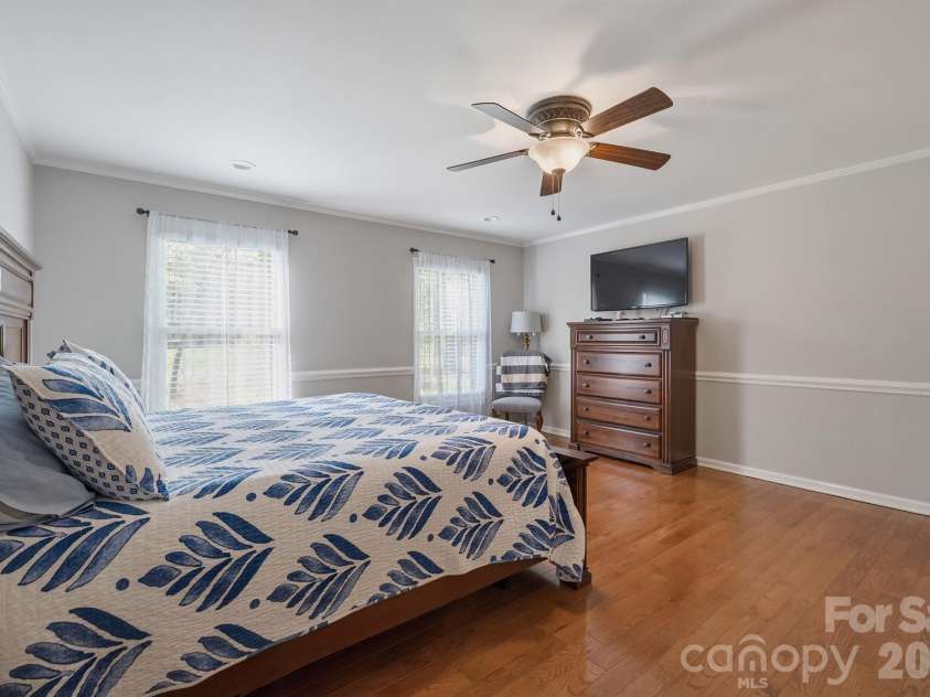 209 Frontier Circle, China Grove, NC 28023.  MLS# CAR4330628, YatesRealty ID 24471. Large Primary Bedroom