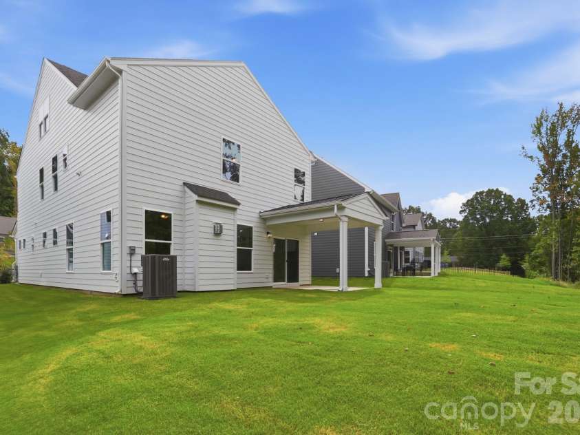 13123 Foxberry Road, Charlotte, NC 28213.  MLS# CAR4373503, YatesRealty ID 24472. Backyard