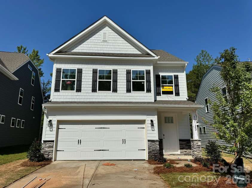 13123 Foxberry Road, Charlotte, NC 28213.  MLS# CAR4373503, YatesRealty ID 24472. Homesite 35 features a Clayton E floorplan