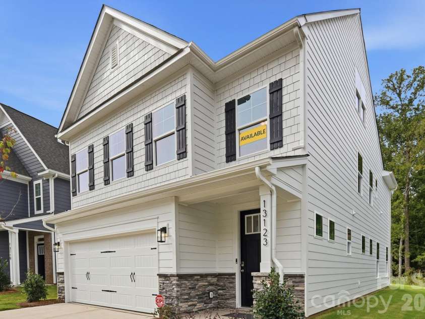 13123 Foxberry Road, Charlotte, NC 28213.  MLS# CAR4373503, YatesRealty ID 24472. Homesite 35 features a Clayton E floorplan