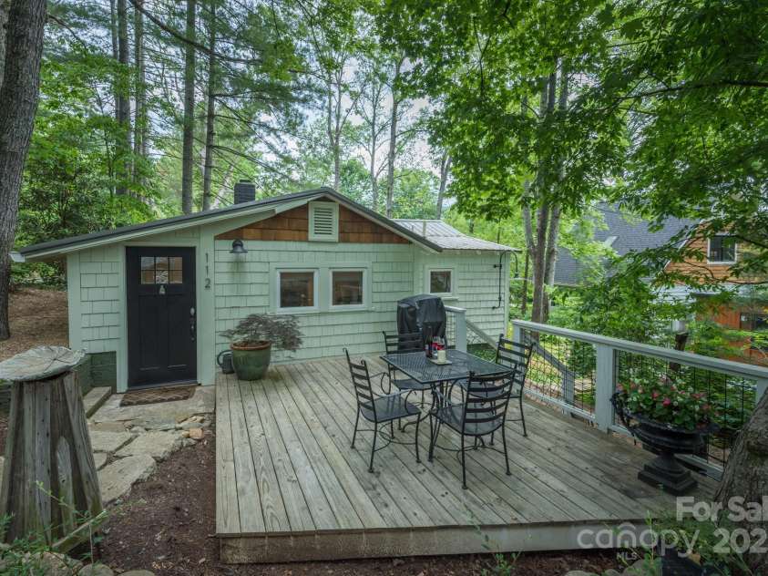 112 Byrd Road, Black Mountain, NC 28711.  MLS# CAR4277663, YatesRealty ID 24473. 