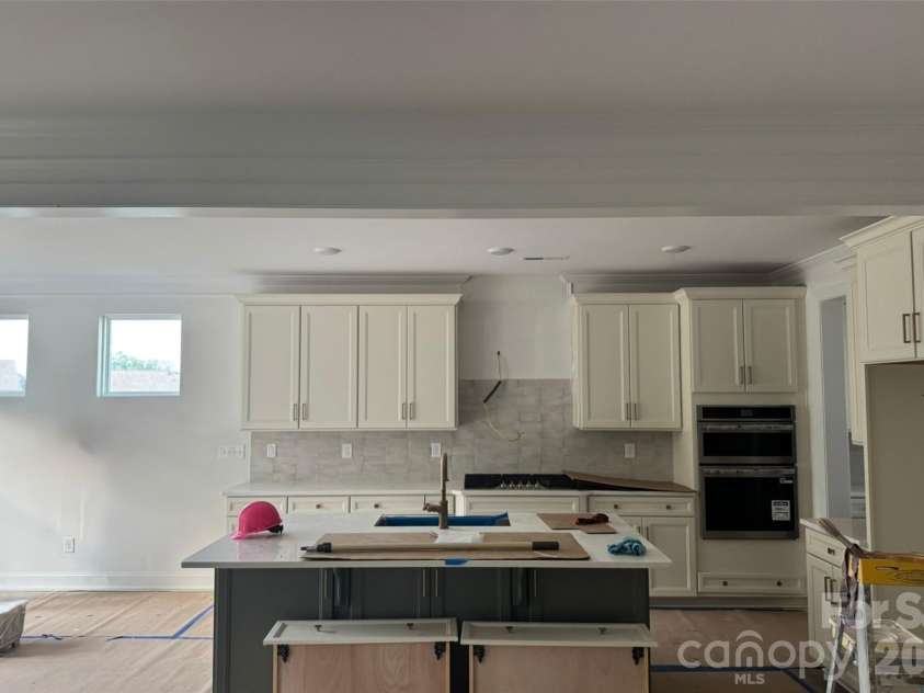 7001 Bil-Mar Drive, Harrisburg, NC 28075.  MLS# CAR4376666, YatesRealty ID 24474. Kitchen