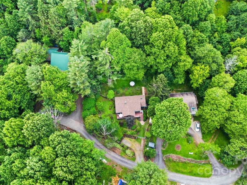 260 Sunny Acres Overlook, Boone, NC 28607.  MLS# CAR4275062, YatesRealty ID 24475. 