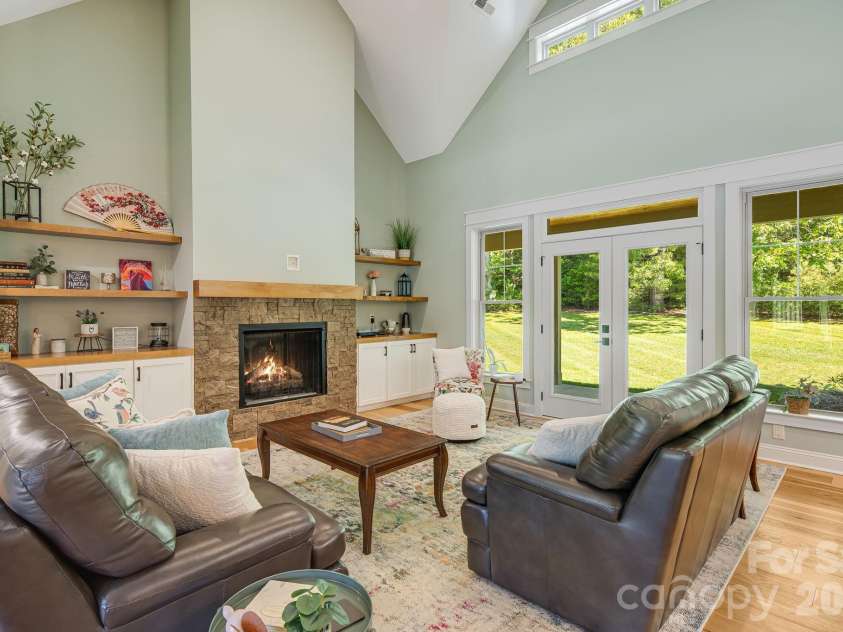 30 Shipman Parkway, Flat Rock, NC 28731.  MLS# CAR4384469, YatesRealty ID 24475. 