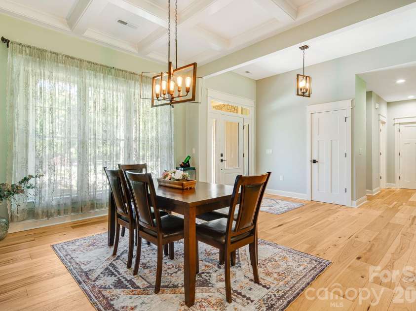 30 Shipman Parkway, Flat Rock, NC 28731.  MLS# CAR4384469, YatesRealty ID 24475. 