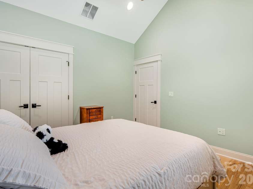 30 Shipman Parkway, Flat Rock, NC 28731.  MLS# CAR4384469, YatesRealty ID 24475. 
