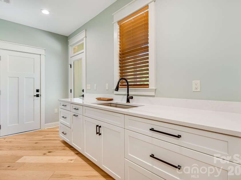 30 Shipman Parkway, Flat Rock, NC 28731.  MLS# CAR4384469, YatesRealty ID 24475. 