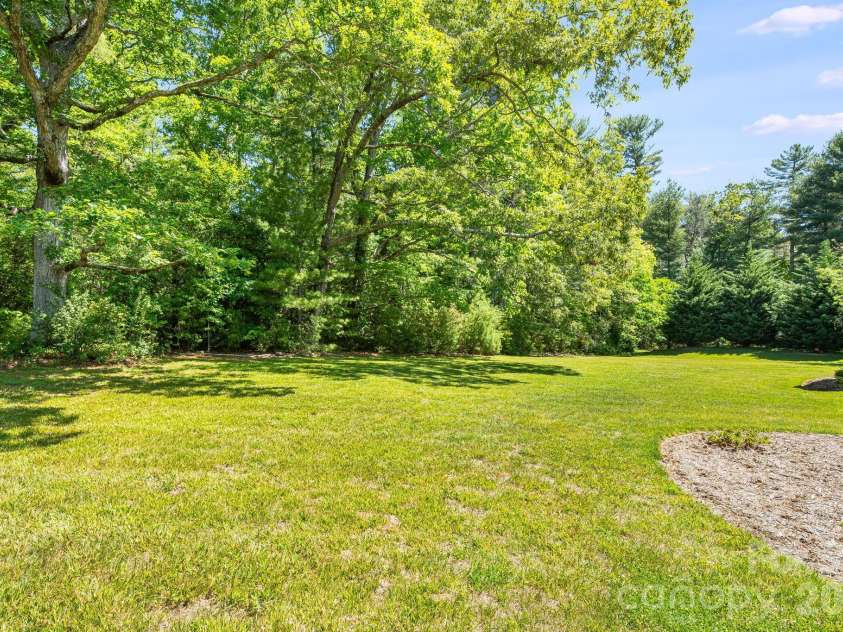 30 Shipman Parkway, Flat Rock, NC 28731.  MLS# CAR4384469, YatesRealty ID 24475. 