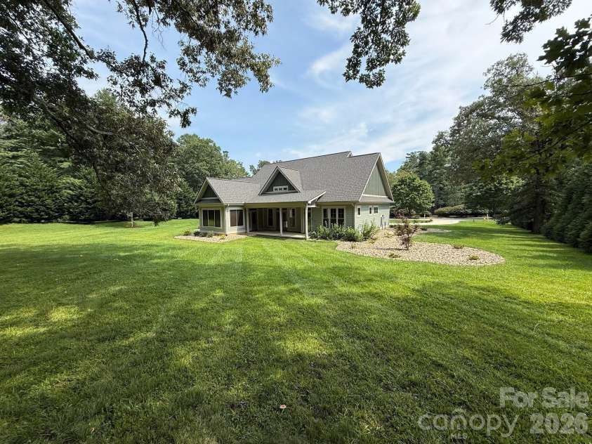 30 Shipman Parkway, Flat Rock, NC 28731.  MLS# CAR4384469, YatesRealty ID 24475. 