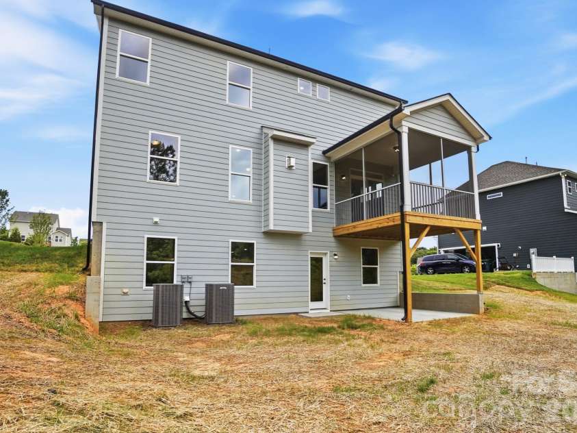 1367 Knob Creek Drive, Gastonia, NC 28054.  MLS# CAR4326656, YatesRealty ID 24477. Backyard