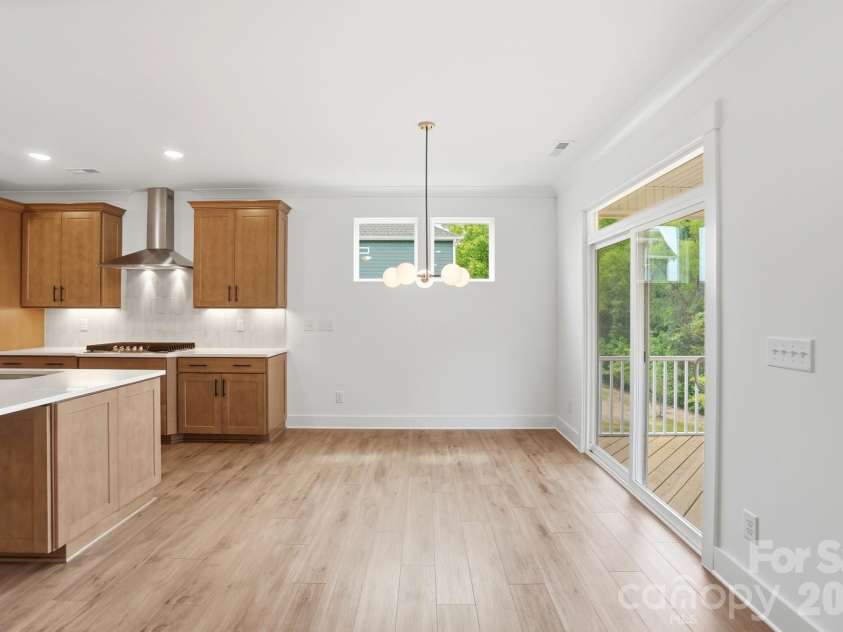1367 Knob Creek Drive, Gastonia, NC 28054.  MLS# CAR4326656, YatesRealty ID 24477. Breakfast Area