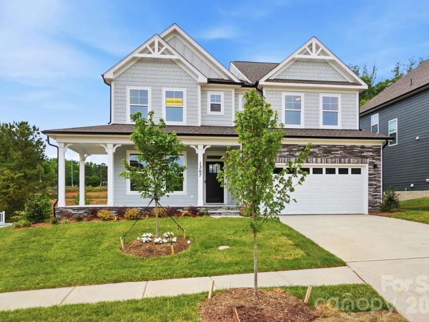 1367 Knob Creek Drive, Gastonia, NC 28054.  MLS# CAR4326656, YatesRealty ID 24477. Homesite 406 features a Davidson Z floorplan