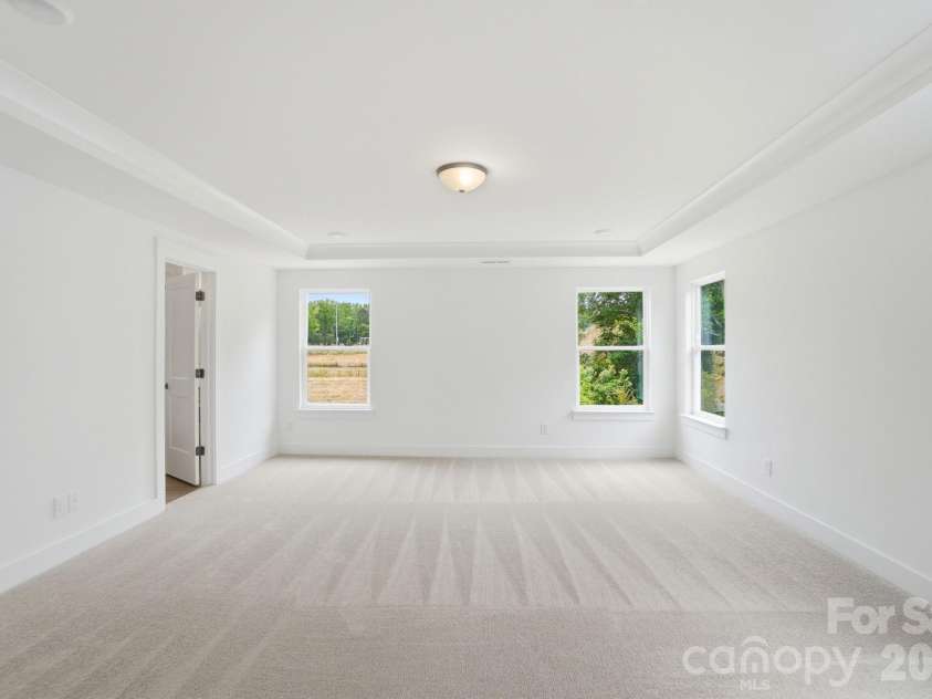 1367 Knob Creek Drive, Gastonia, NC 28054.  MLS# CAR4326656, YatesRealty ID 24477. Primary Bedroom