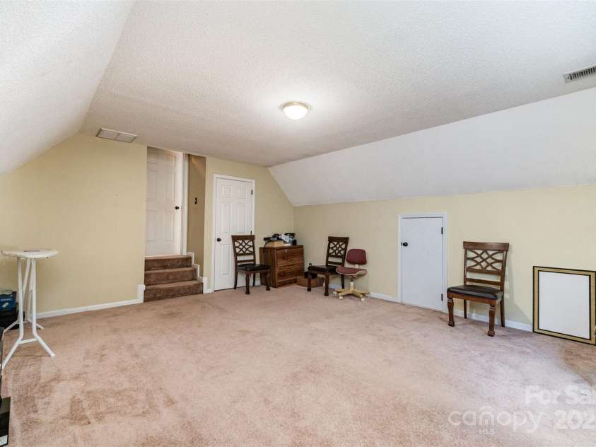 10912 Partridge Cross Lane, Charlotte, NC 28214.  MLS# CAR4303529, YatesRealty ID 2448. 