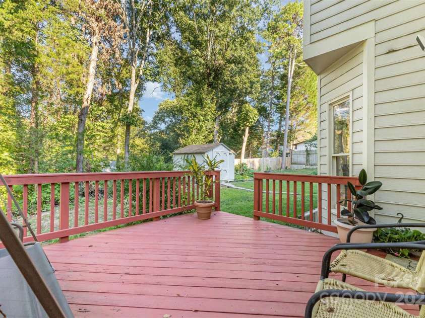 10912 Partridge Cross Lane, Charlotte, NC 28214.  MLS# CAR4303529, YatesRealty ID 2448. 