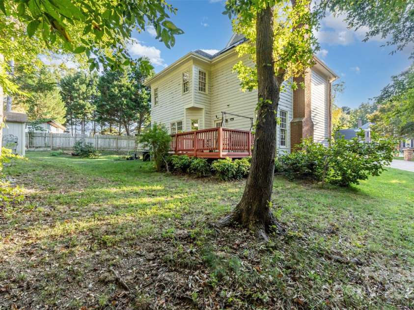 10912 Partridge Cross Lane, Charlotte, NC 28214.  MLS# CAR4303529, YatesRealty ID 2448. 