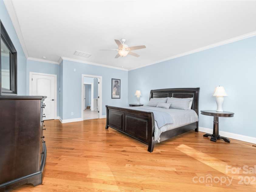 148 Castle Drive, Mooresville, NC 28117.  MLS# CAR4220201, YatesRealty ID 2448. 