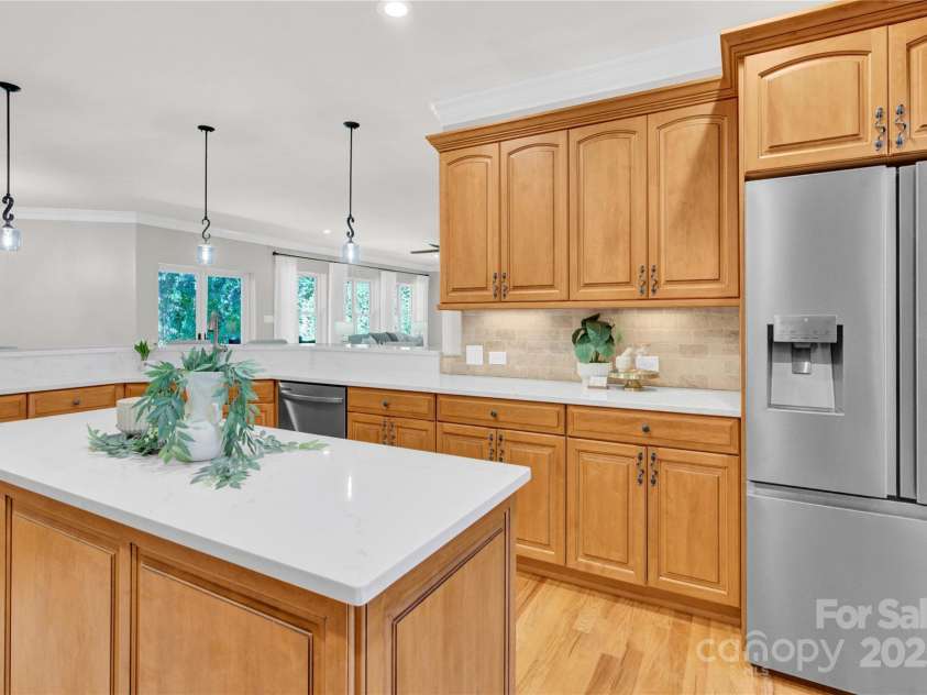 148 Castle Drive, Mooresville, NC 28117.  MLS# CAR4312890, YatesRealty ID 2448. 