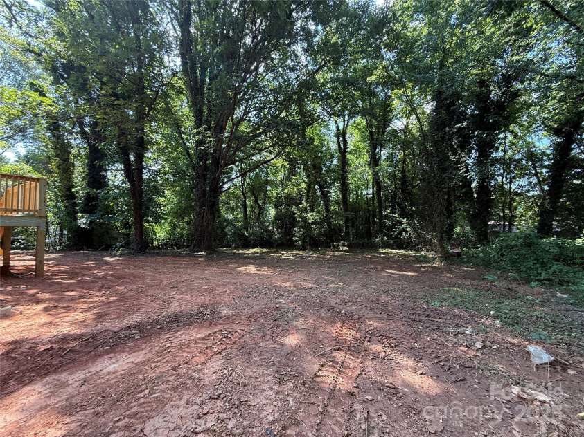 613 3rd Street Place, Conover, NC 28613.  MLS# CAR4279021, YatesRealty ID 24480. 