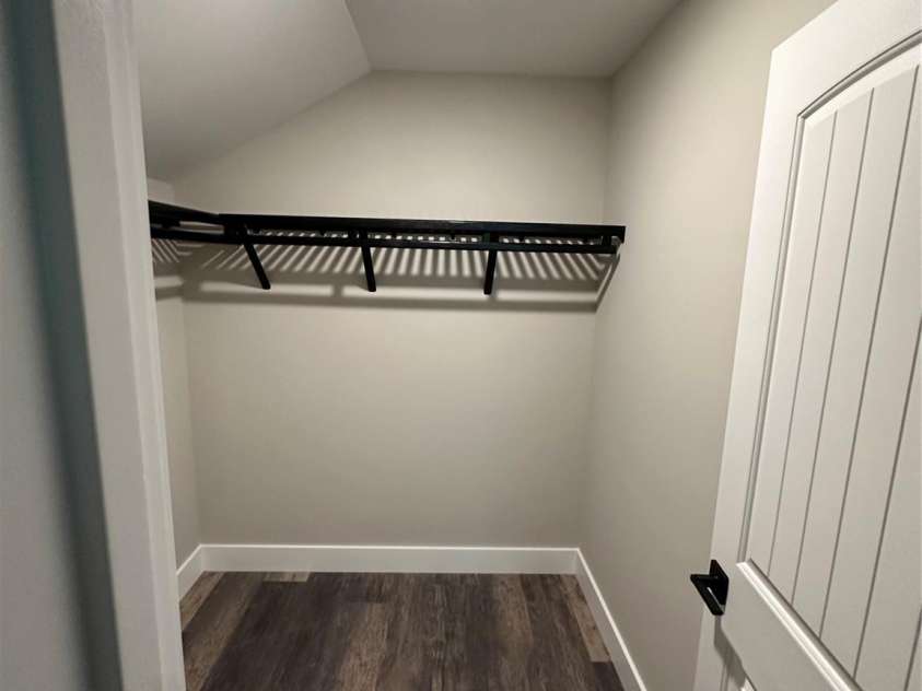 203 1 Oconeechee Avenue, Black Mountain, NC 28711.  MLS# CAR4278596, YatesRealty ID 24481. 