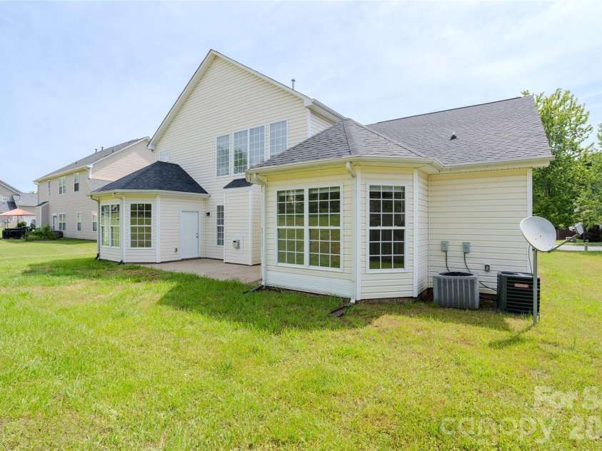 6002 Brook Valley Run, Monroe, NC 28110.  MLS# CAR4353854, YatesRealty ID 24482. 