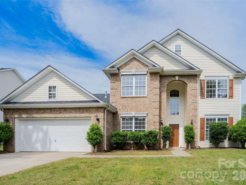 6002 Brook Valley Run, Monroe, NC 28110.  MLS# CAR4353854, YatesRealty ID 24482. Front of the house